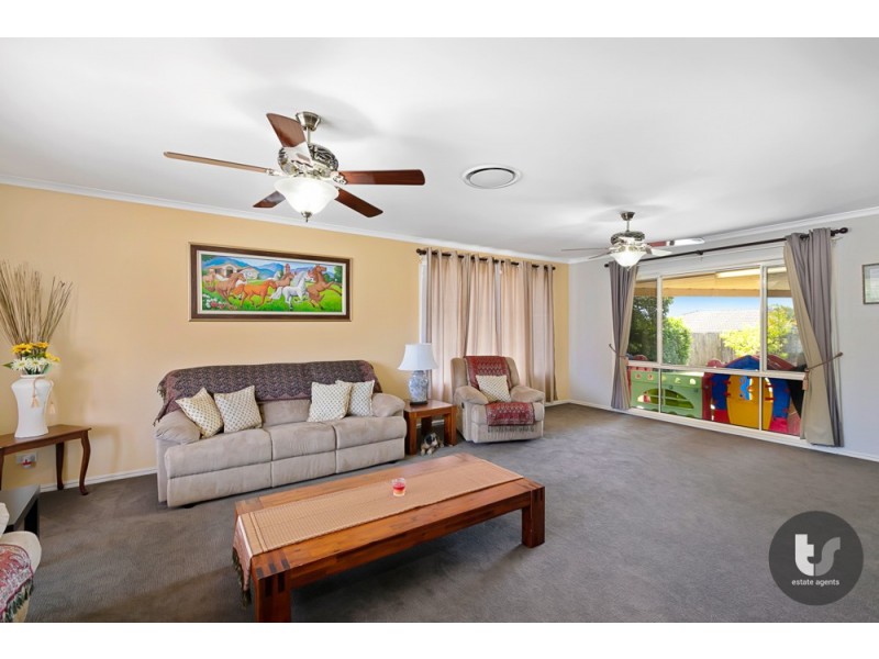 11 Genevieve Court, Wellington Point QLD 4160