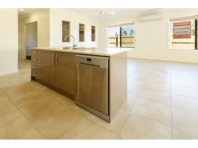 30 Splendour Circuit, Yarrabilba QLD 4207