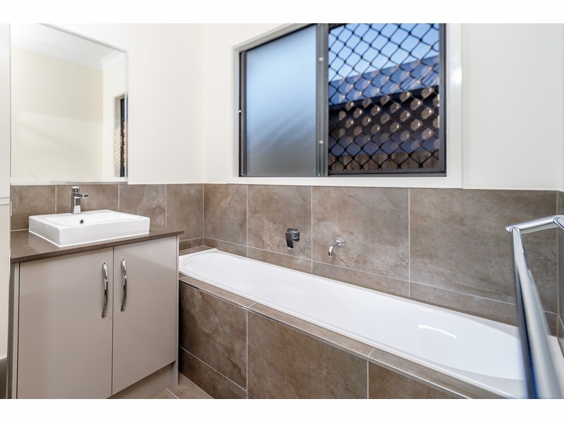 30 Splendour Circuit, Yarrabilba QLD 4207