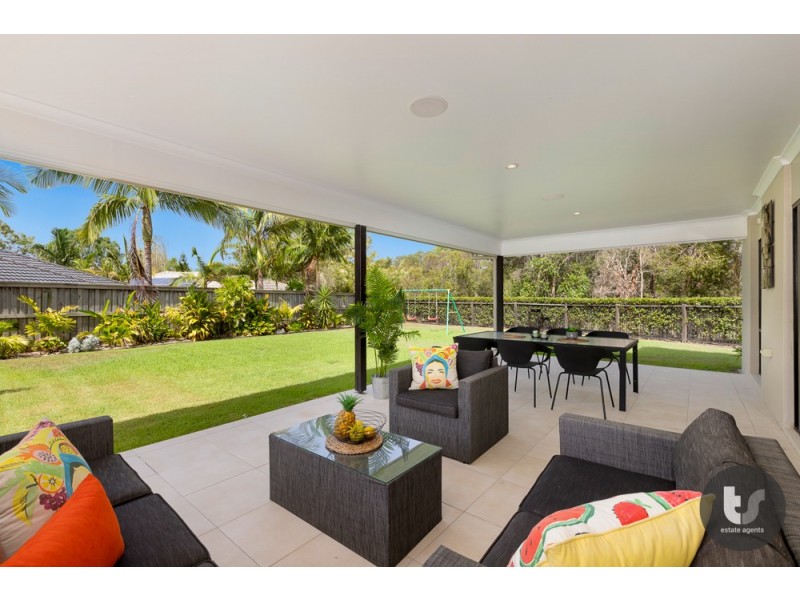 18 Acer Place, Redland Bay QLD 4165