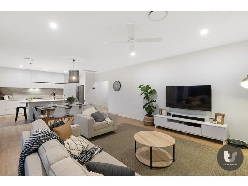 15 Vassi Concord, Cleveland QLD 4163
