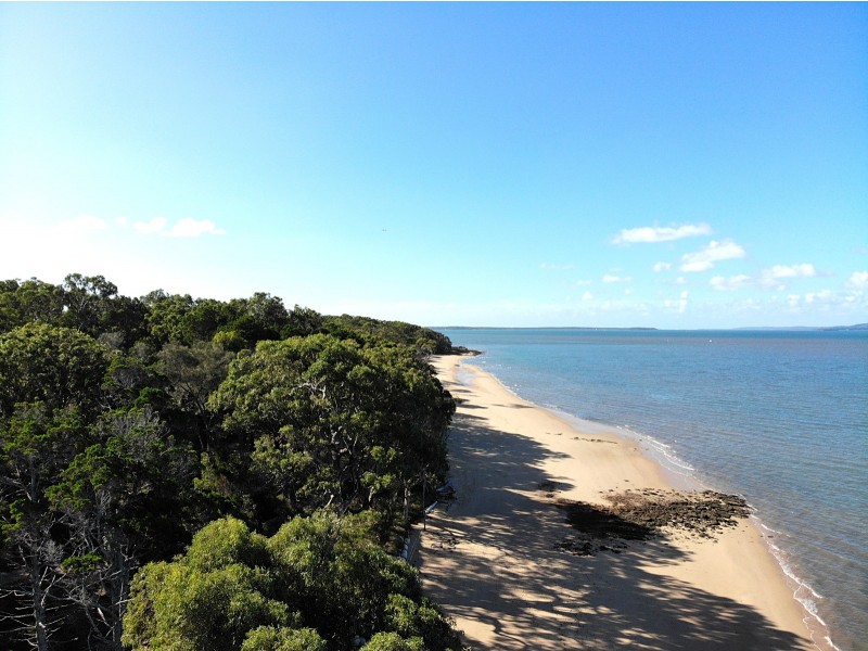 92 Elizabeth Street, Coochiemudlo Island QLD 4184