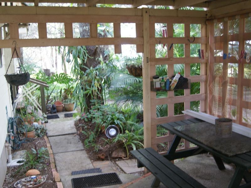 92 Elizabeth Street, Coochiemudlo Island QLD 4184