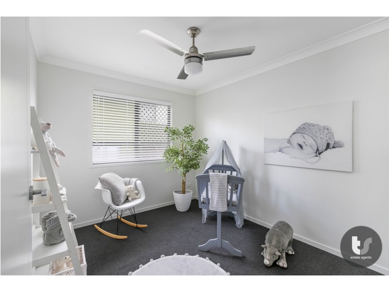 63 Ferry Road, Thorneside QLD 4158
