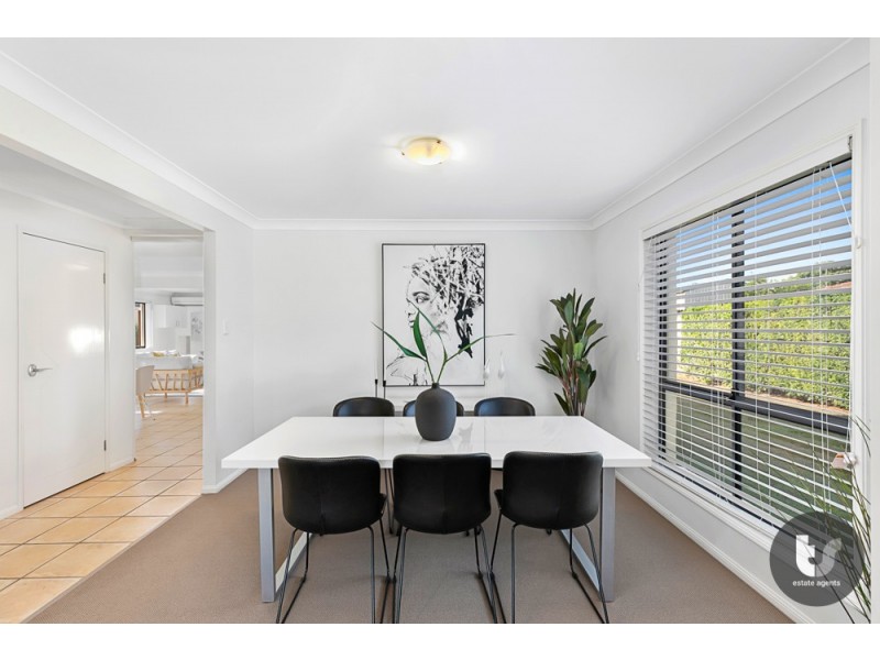 18 Plantation Place, Wellington Point QLD 4160