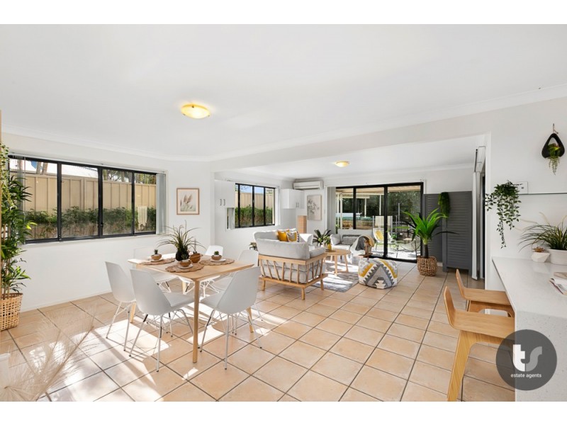 18 Plantation Place, Wellington Point QLD 4160