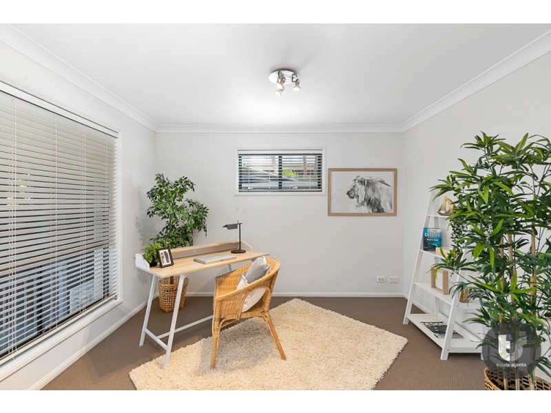 18 Plantation Place, Wellington Point QLD 4160