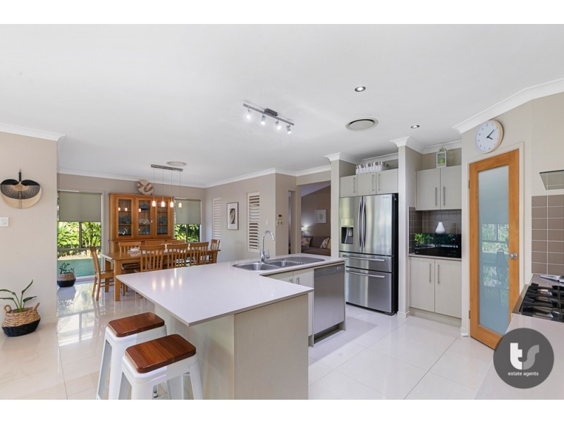 53 Dundas Street, Ormiston QLD 4160