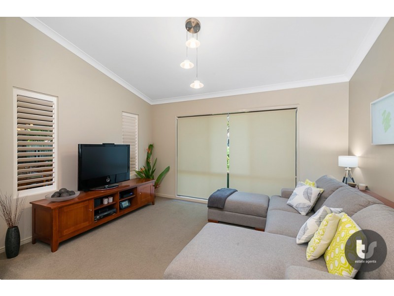 53 Dundas Street, Ormiston QLD 4160