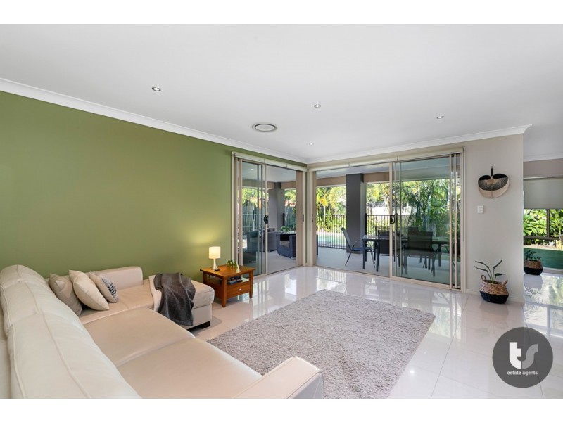 53 Dundas Street, Ormiston QLD 4160