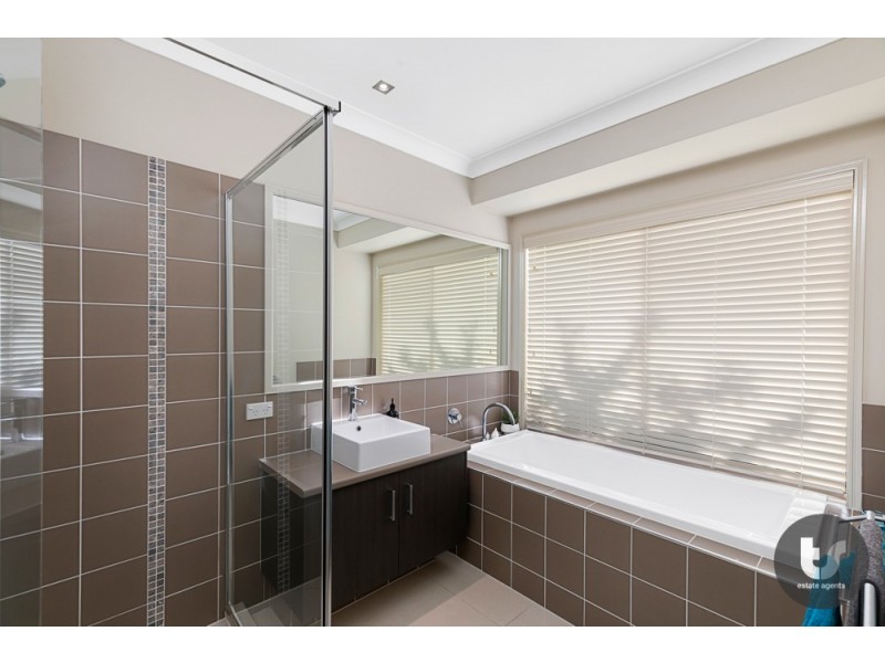 53 Dundas Street, Ormiston QLD 4160