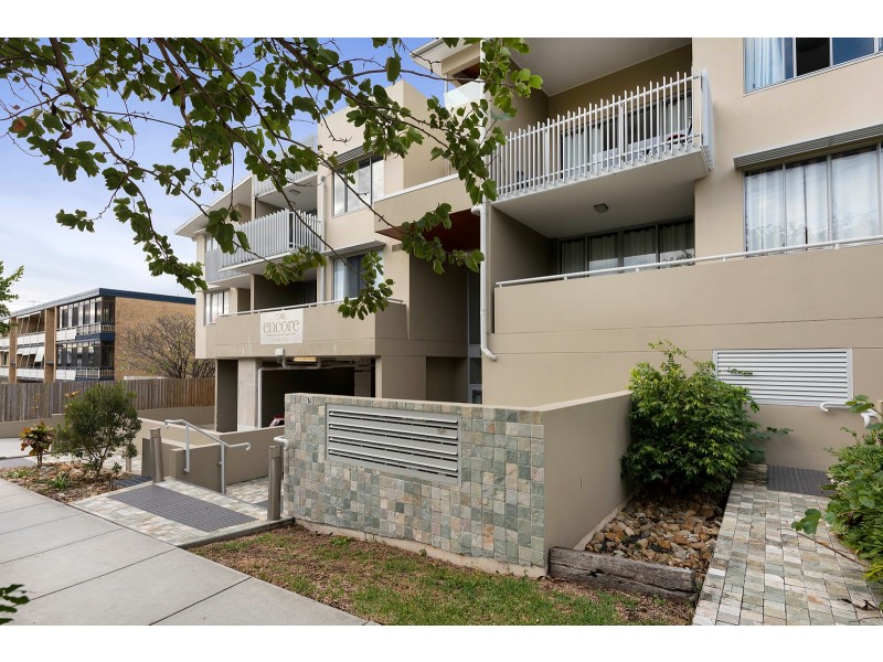 2/36 Kitchener Street, Coorparoo QLD 4151