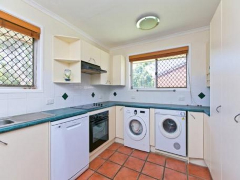 3 Parkway Street, Capalaba QLD 4157