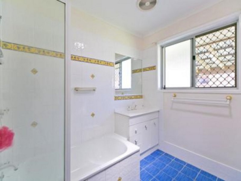 3 Parkway Street, Capalaba QLD 4157