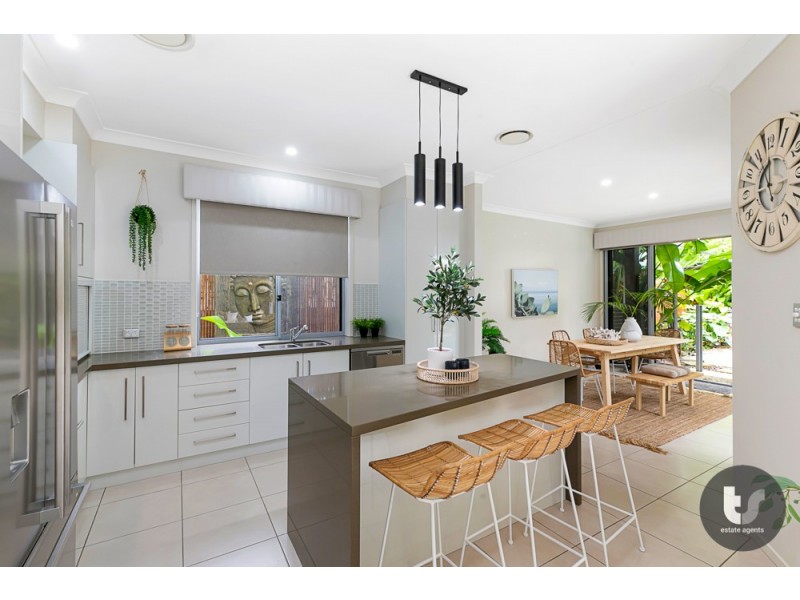 5 Rose Street, Ormiston QLD 4160