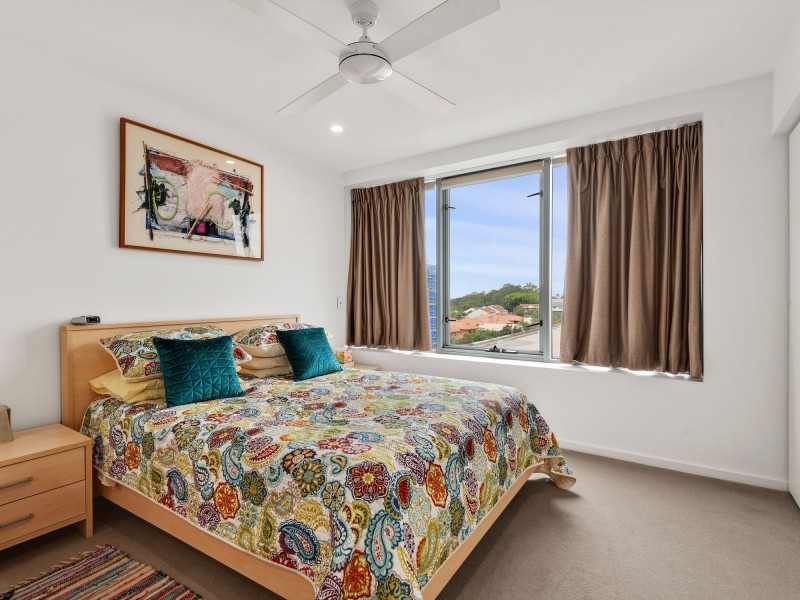 18/29-31 Shore Street East, Cleveland QLD 4163