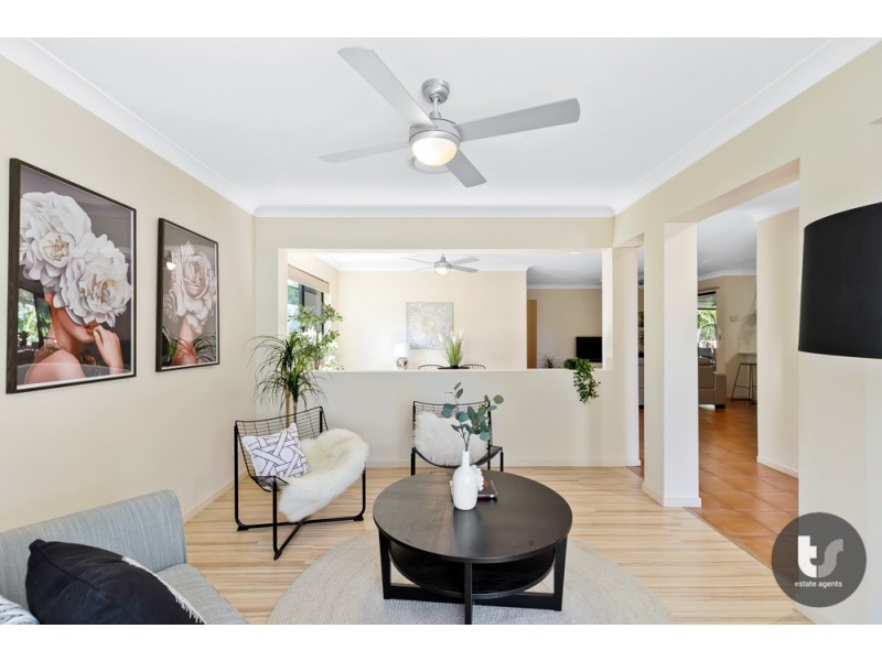 4 Forsyth Place, Wellington Point QLD 4160