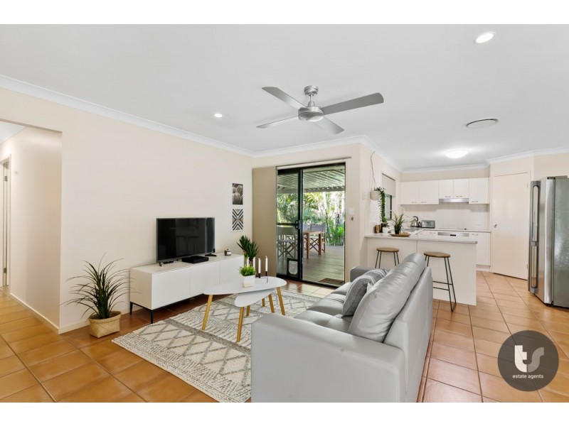 4 Forsyth Place, Wellington Point QLD 4160