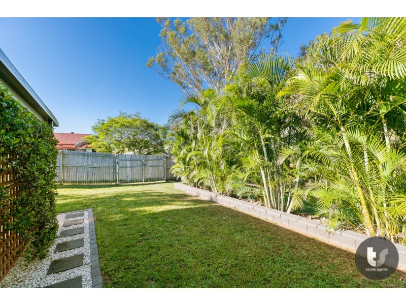 4 Forsyth Place, Wellington Point QLD 4160