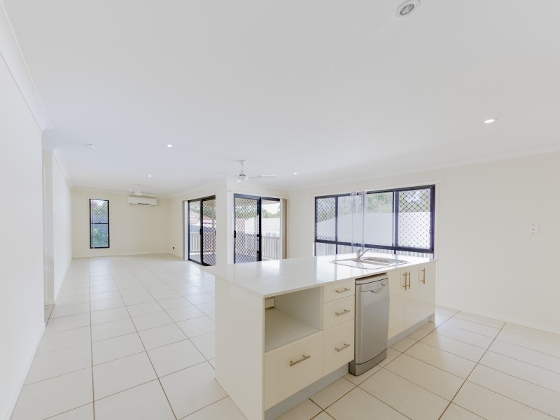 12 Daintree Place, Springfield Lakes QLD 4300