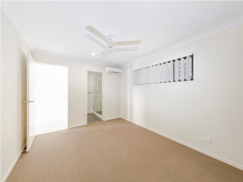 12 Daintree Place, Springfield Lakes QLD 4300