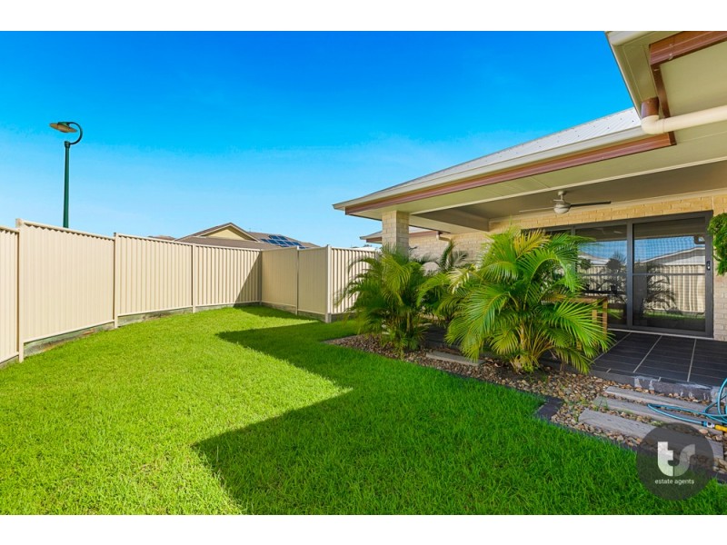 1 Isla Avenue, Redland Bay QLD 4165