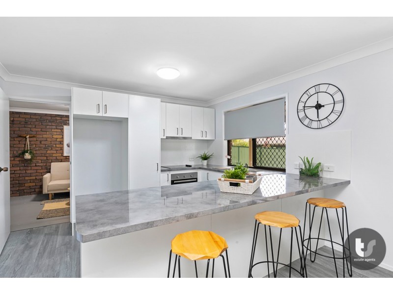 211A Mount Cotton Road, Capalaba QLD 4157