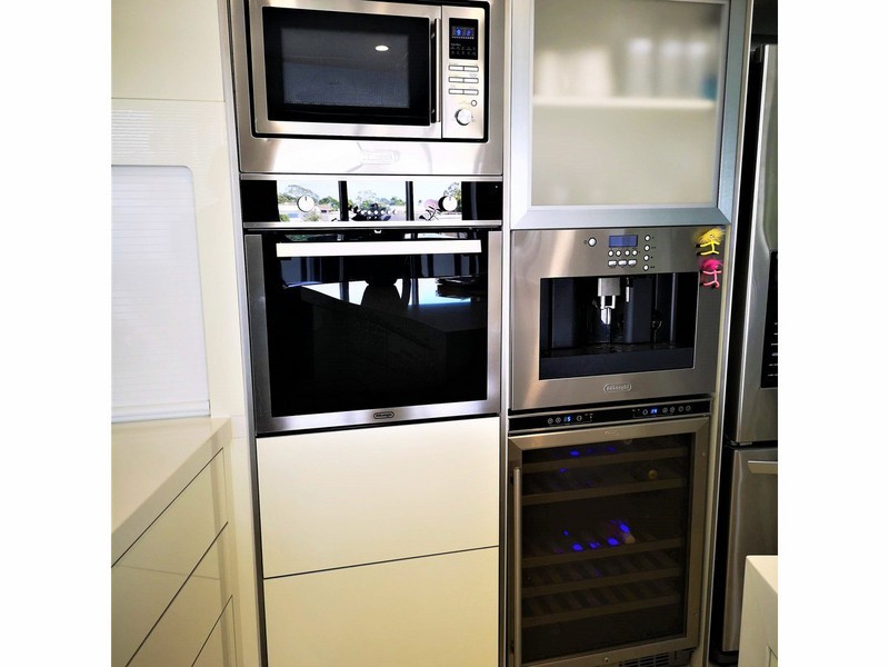 29-31 Shore Street, Cleveland QLD 4163