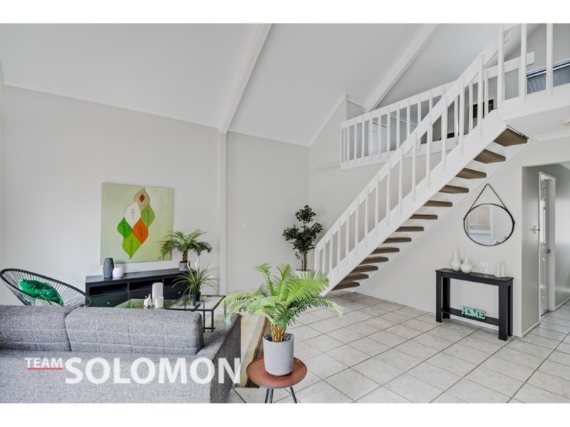 54 Valantine Road, Birkdale QLD 4159