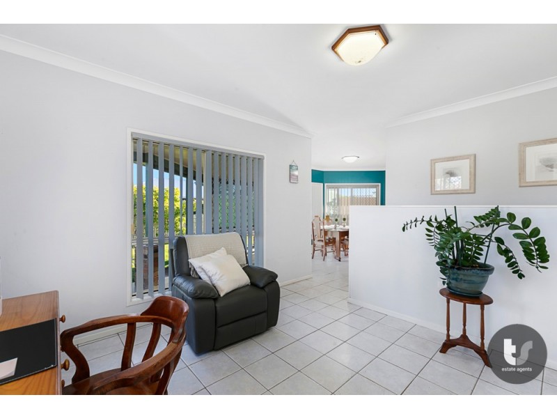 16 Daysland Street, Victoria Point QLD 4165
