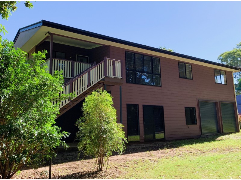 24 Welsby Street, Coochiemudlo Island QLD 4184
