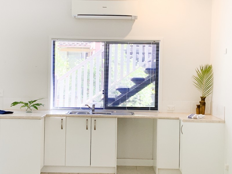 24 Welsby Street, Coochiemudlo Island QLD 4184