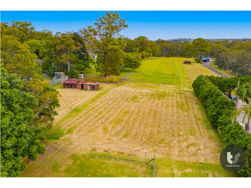 239 Redland Bay Road, Capalaba QLD 4157