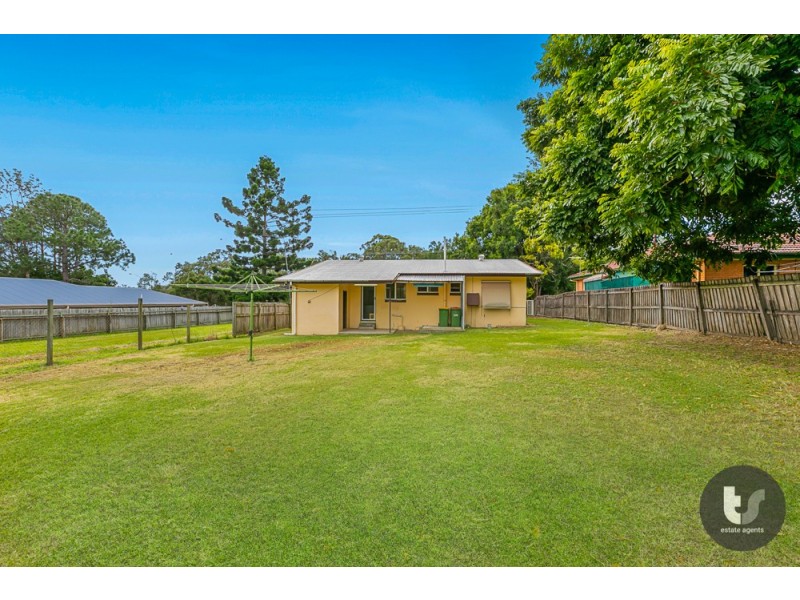 239 Redland Bay Road, Capalaba QLD 4157