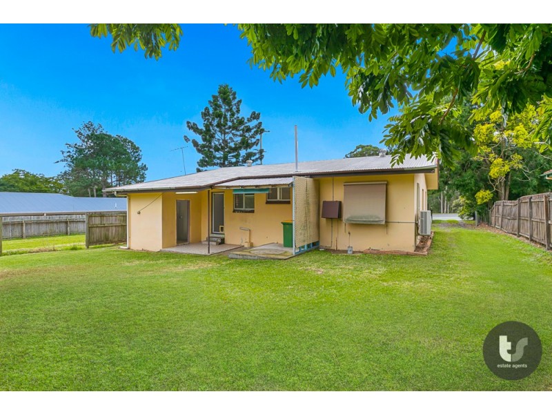 239 Redland Bay Road, Capalaba QLD 4157