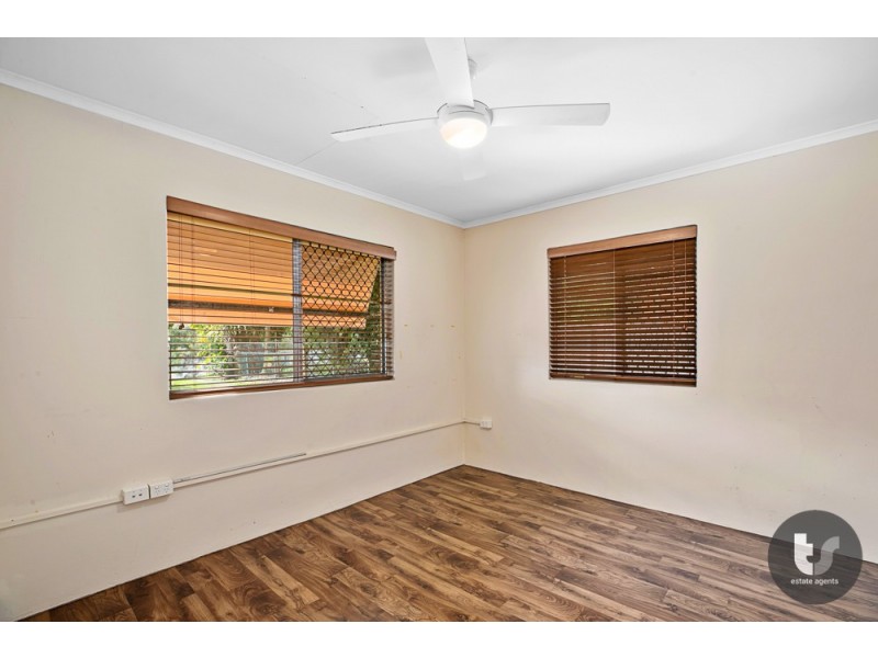 239 Redland Bay Road, Capalaba QLD 4157