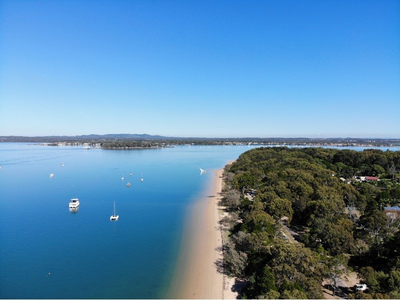 38 Shirley Street, Coochiemudlo Island QLD 4184