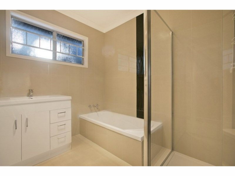 66 Almeida Street, Indooroopilly QLD 4068