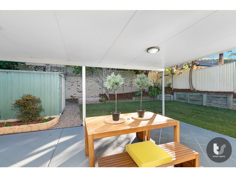 9 Maryland Place, Parkinson QLD 4115