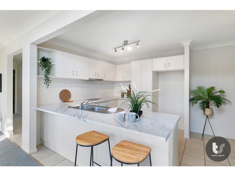 9 Maryland Place, Parkinson QLD 4115