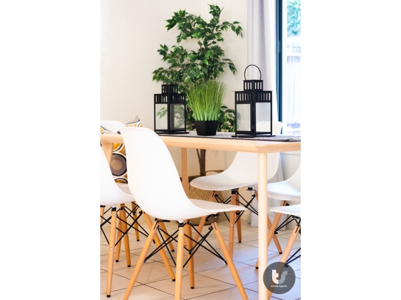 9 Maryland Place, Parkinson QLD 4115