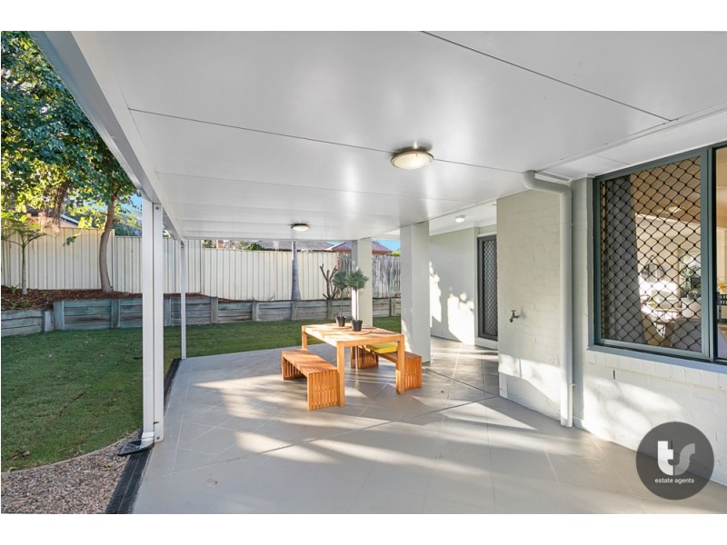 9 Maryland Place, Parkinson QLD 4115