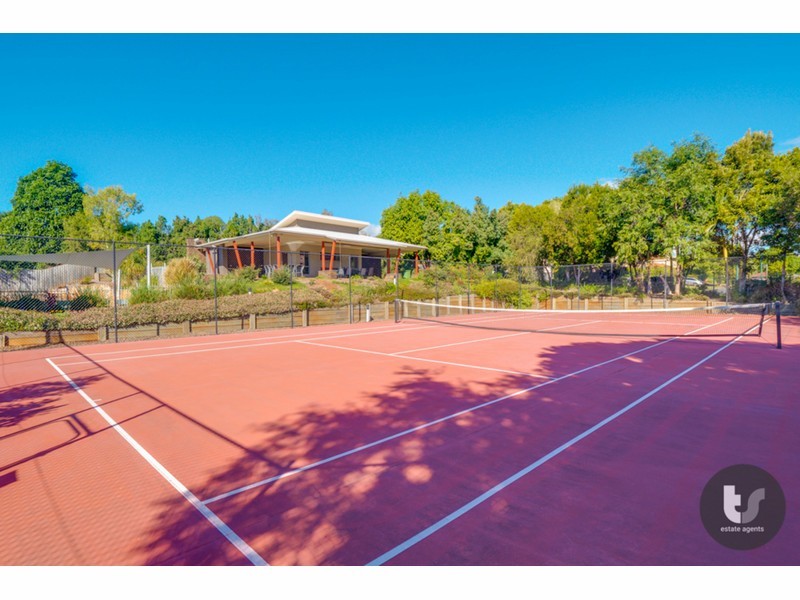 55 Pelorus Street, Redland Bay QLD 4165