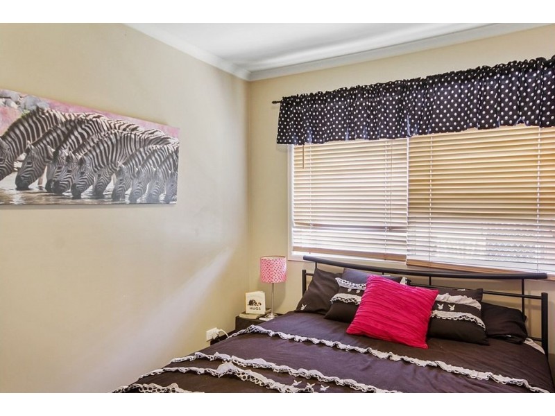 62 Elizabeth Street, Coochiemudlo Island QLD 4184