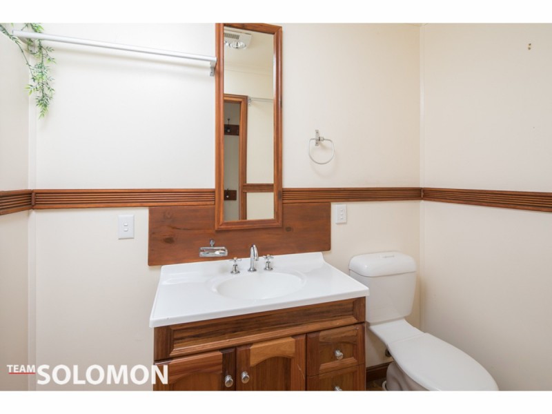 62 Elizabeth Street, Coochiemudlo Island QLD 4184