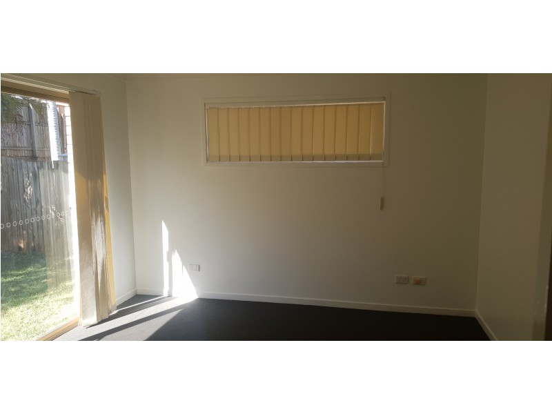 8 Westburn Court, Redland Bay QLD 4165