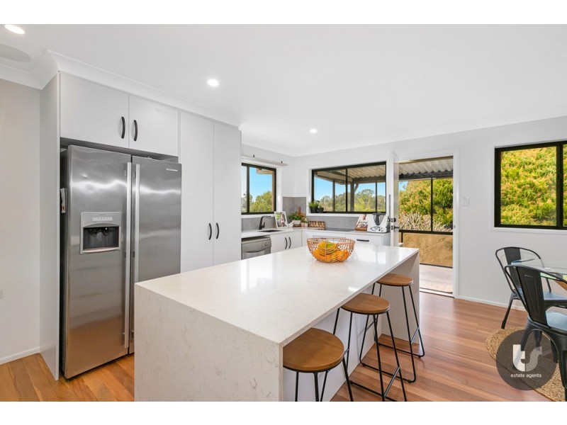 15 Roger Street, Birkdale QLD 4159