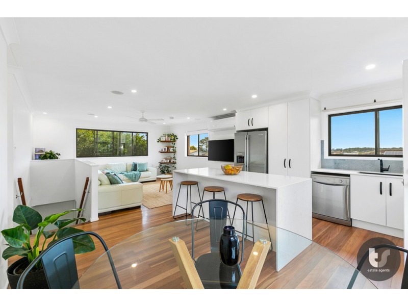 15 Roger Street, Birkdale QLD 4159