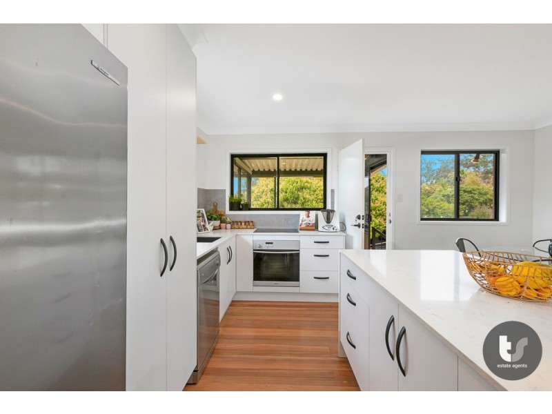 15 Roger Street, Birkdale QLD 4159