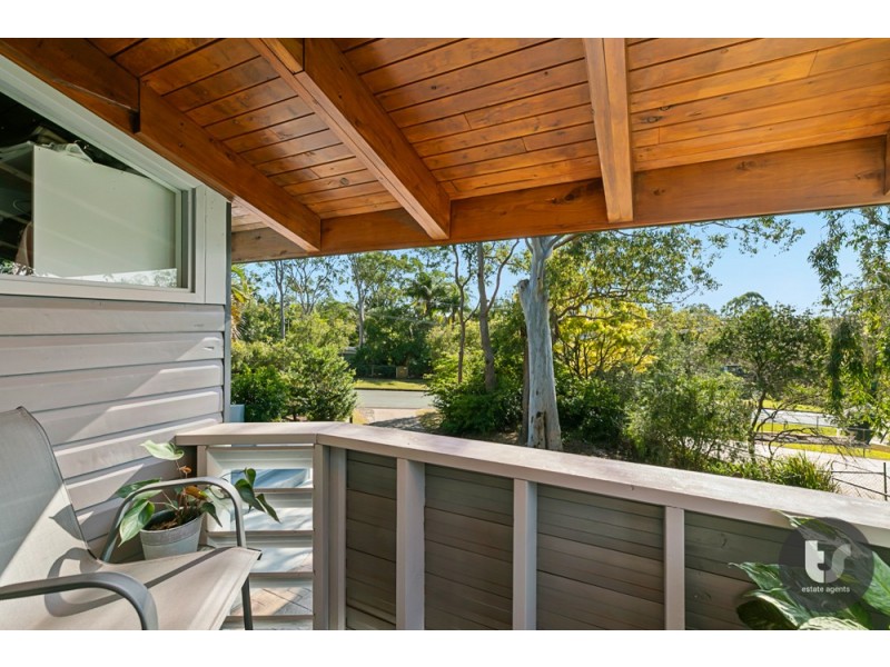 13 Watsonia Street, Redland Bay QLD 4165